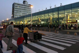 Aeropuerto Jorge Chávez seguirá operando con una sola terminal, según MTC
