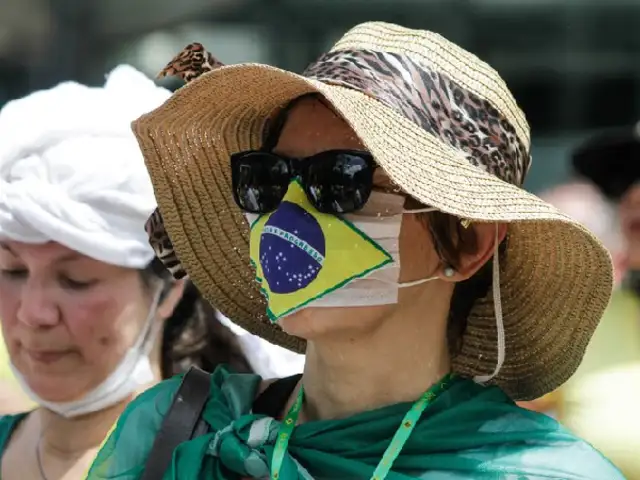 Brasil: retiran uso de mascarillas en espacios abiertos por descenso de pandemia