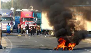 Paro de Transportistas: bloquean carreteras e impiden paso hacia Chiclayo, Sullana, Paita y Talara