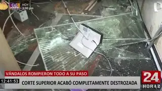 Corte Superior de Justicia de Lima quedó destrozada tras ser atacada por vándalos