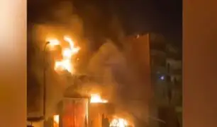 Incendio de grandes proporciones en SMP destruyó varias viviendas y negocios