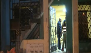 Macabro hallazgo en SMP: Policías encuentran cuerpo descuartizado en una vivienda