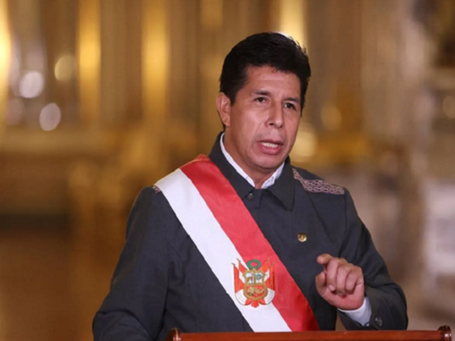 Pedro Castillo presenta proyecto de ley para derogar norma que regula cuestión de confianza