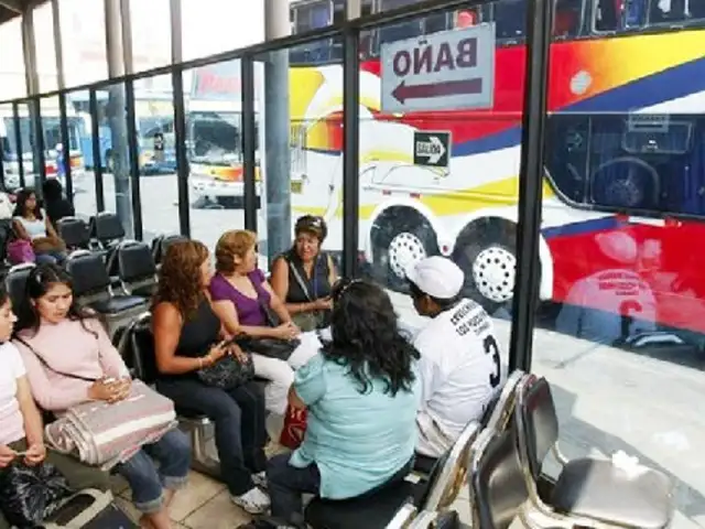 Empresas de transporte reanudan salida de buses y venta de pasajes a regiones del sur