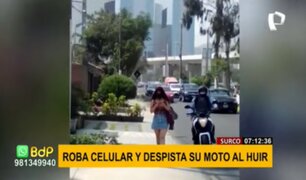 Surco: sujeto roba celular, pero su moto se despista tras intentar huir