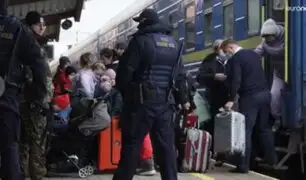 Miles de refugiados regresan a Ucrania desde Polonia para reencontrarse con sus familiares
