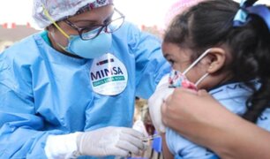 Niños requieren dos dosis de vacuna contra la influenza, afirma el Minsa