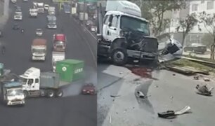 Accidente múltiple: conductores salieron ilesos tras choque cuádruple de camiones en Evitamiento