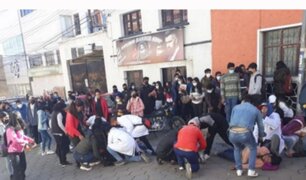 Bolivia: hospital colapsó ante cantidad de heridos por tragedia en asamblea universitaria