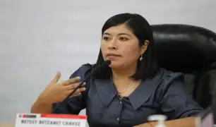 Betssy Chávez: "El Gobierno no puede avanzar sino existe equilibrio de poderes"