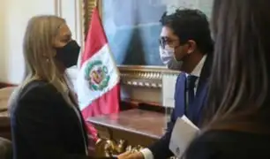María del Carmen Alva se reunió con el relator de libertad de expresión de la CIDH