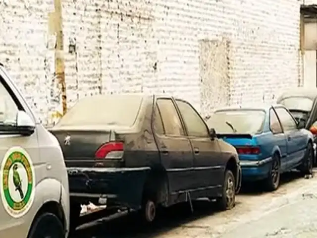 Breña: Vecinos denuncian que calles son usadas como depósitos de vehículos