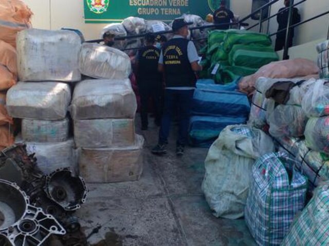 Tacna: intervienen contrabando de prendas de vestir y autopartes valorizadas en S/ 500 mil