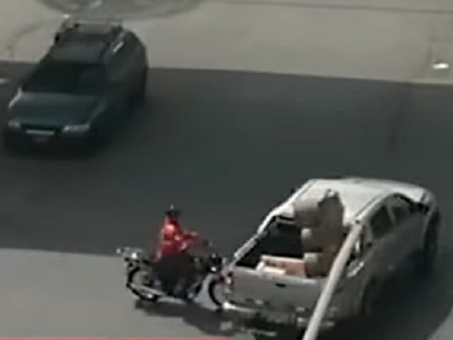 “El Cruce de la Muerte”: Motociclistas provocarían accidentes por no respetar luz roja