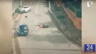 Cajamarca: cámaras captan terrible choque de motociclista contra un vehículo