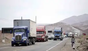 Transportistas anuncian paro ante alza de combustible de no llegar a un acuerdo con el Gobierno