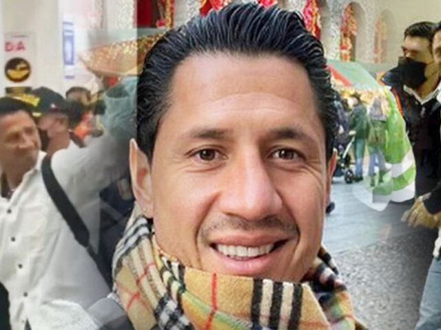 Gianluca Lapadula llegó al Cusco para hacer turismo con toda su familia