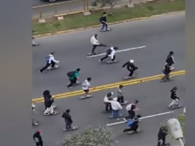 Cientos de skaters tomaron las calles de Lima por el "Día Mundial del Skate"