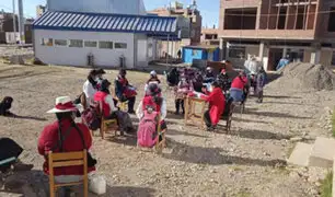 Indignación en Puno: estudiantes reciben clases en la vía pública por falta de aulas