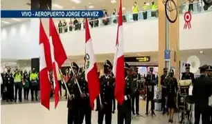Fiestas Patrias:  Aeropuerto Jorge Chávez recibe a turistas al ritmo de marinera