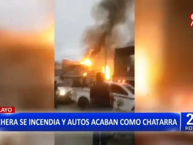 Chiclayo: Incendio en cochera deja varios vehículos calcinados
