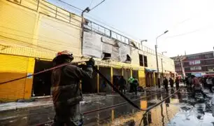 Incendio en La Victoria: siniestro consumió taller de repuestos en comercial ‘El Misti’