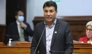Óscar Zea promoverá moción de interpelación contra ministro Andrés Alencastre