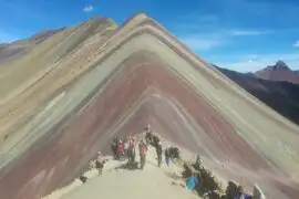 Cusco: turista francés fallece en la montaña de siete colores