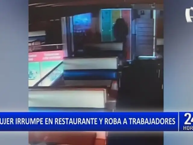 Mujer irrumpió en restaurante durante la madrugada y robó pertenencias a trabajadores