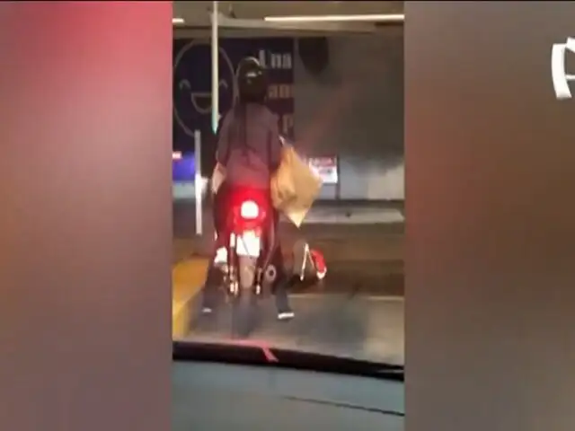 Por no pagar estacionamiento: atropella a trabajadora y se da a la fuga