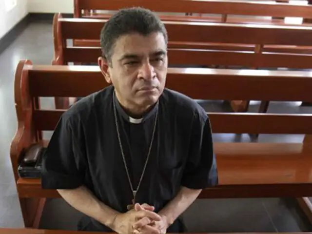 Indignación en Nicaragua: Policía Nacional asalta sede episcopal y detiene a obispo Rolando Álvarez