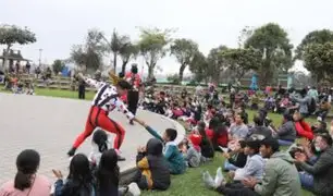 Celebra el Día de la Familia Peruana con música, baile y deporte en clubes zonales