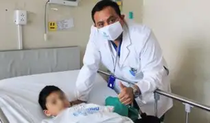 Médicos realizan autotrasplante óseo y salvan brazo a niño de siete años