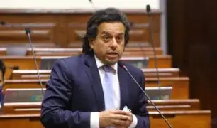 Edward Málaga presenta denuncia constitucional contra Pedro Castillo