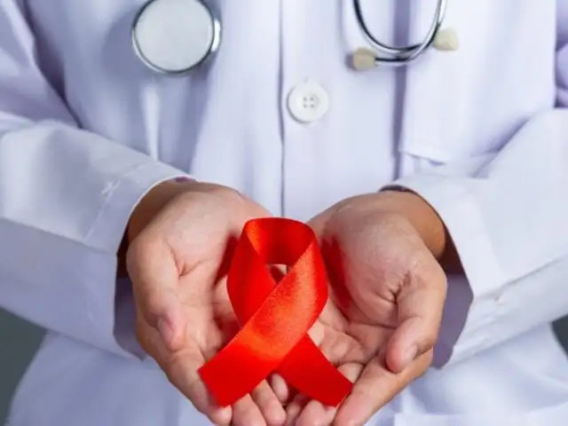 Día Mundial contra el SIDA: mayor porcentaje de pacientes son jóvenes de 20 a 24 años
