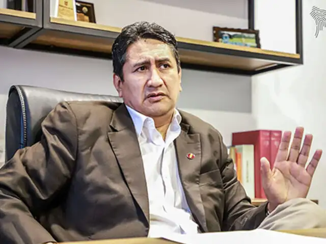 Vladimir Cerrón negó que Perú Libre haya pedido  ministerios: