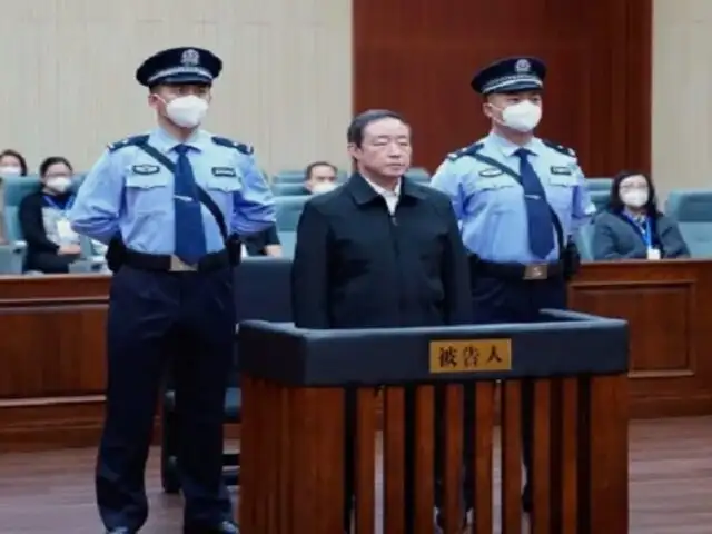 China: exministro de Justicia es condenado a pena de muerte suspendida por corrupción