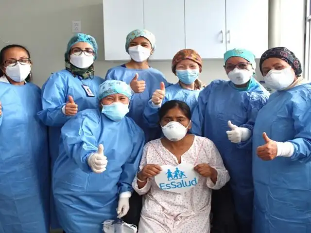 Médicos de EsSalud salvan vida de madre tras 11 años de espera por una donación de riñón