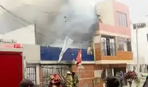 Incendio en Los Olivos: Denuncian que vecino quemó su propia casa por tercera vez