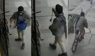 Chorrillos: con una cizalla, roba bicicleta encadenada en puerta de restaurante