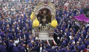 Señor de los Milagros: fieles llegan a iglesia Las Nazarenas para participar de recorrido procesional