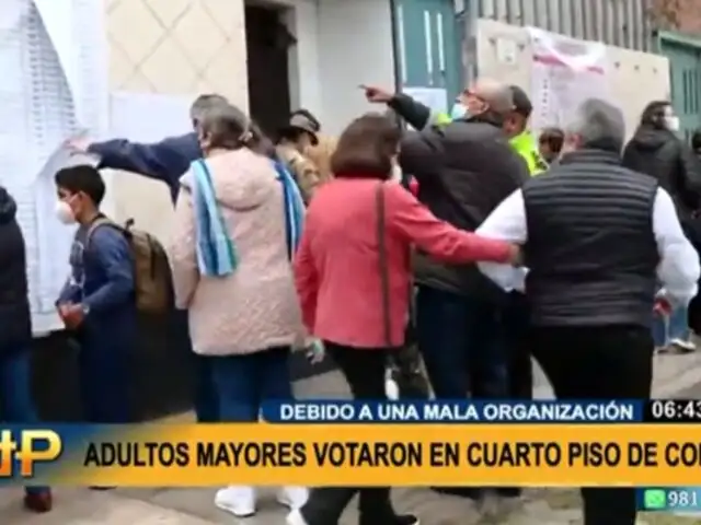 Adultos mayores tuvieron que subir cuatro pisos para ejercer su voto en colegio de Miraflores
