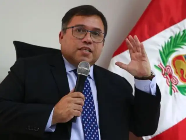 Defensoría pide al Gobierno cumplir orden judicial para reponer a Daniel Soria como procurador general
