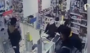 Miraflores: delincuentes se vistieron como empleados de conocida tienda tecnológica para robar