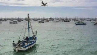 Pescadores hallan cuerpo sin vida flotando en mar de Piura