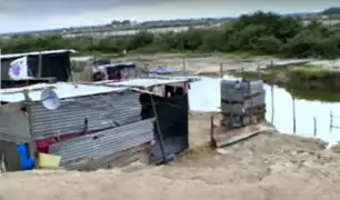 Piden servicios básicos: migrantes venezolanos crean asentamiento humano Villa Chamito en Tumbes