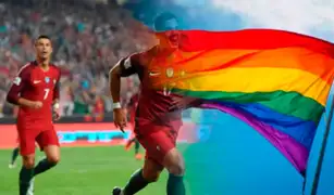 Qatar 2022: Hincha salta a la cancha con bandera LGTB durante partido Portugal - Uruguay