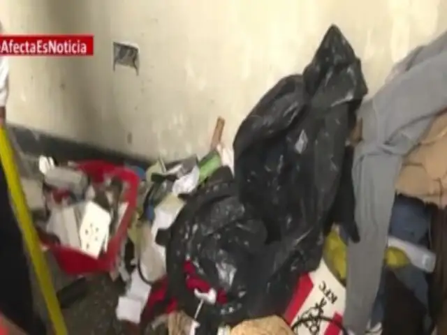 Miraflores: acusan a vecino de usar áreas comunes de edificio para acumular desperdicios