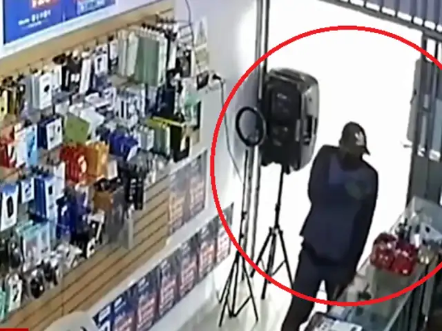 Pucallpa: cámara capta violento asalto en tienda de artefactos electrónicos