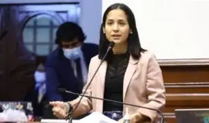 Congreso: Sigrid Bazan y Ruth Luque presentan moción de censura contra Premier